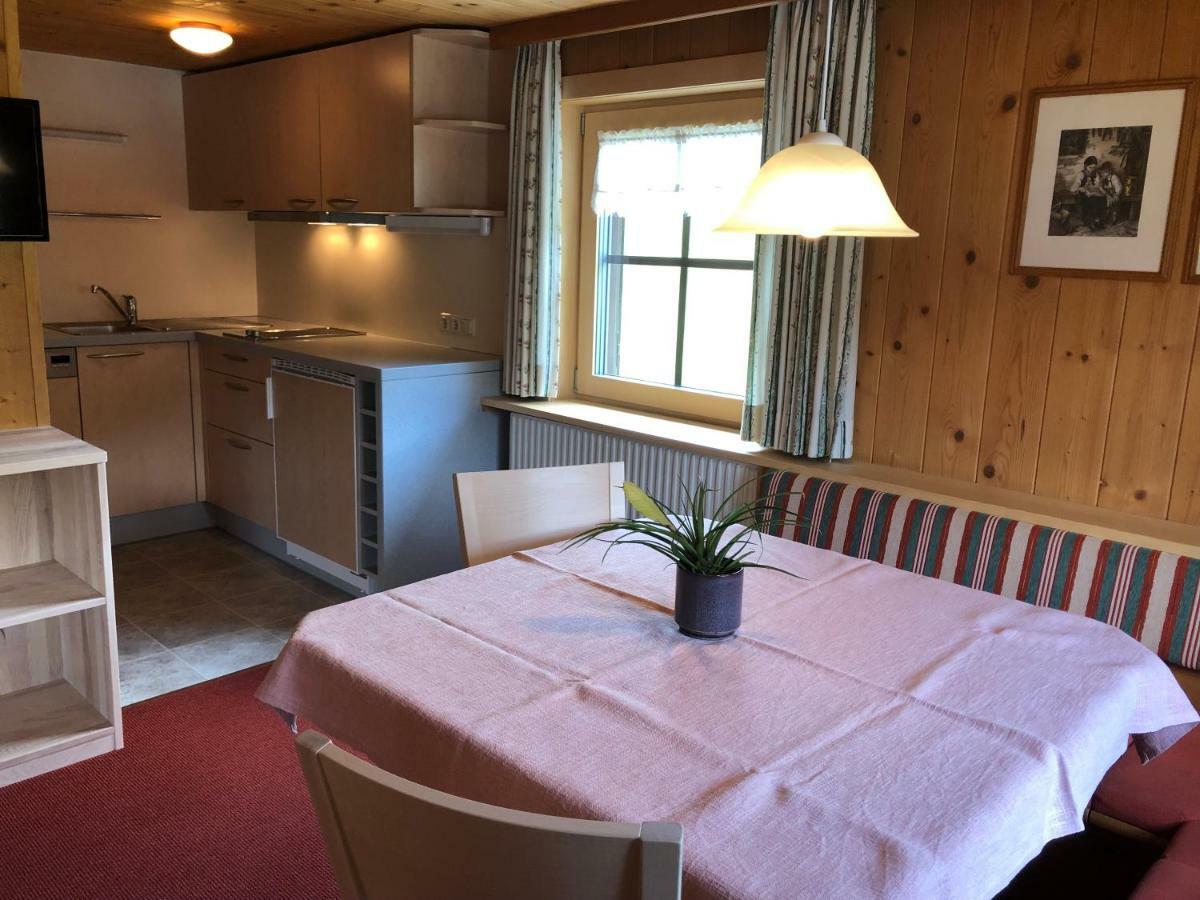 Appartamento Haus Gstueat Lech am Arlberg Esterno foto
